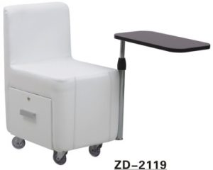 2119 Maniküre Sessel mit Tisch